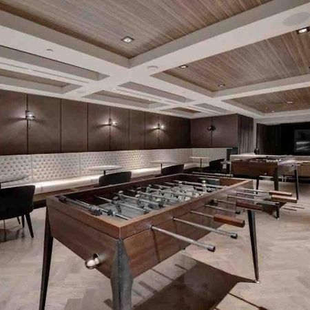 Mind Blowing City View - 2 Beds - Pool & Spa - Downtown モントリオール エクステリア 写真